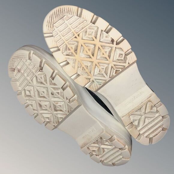 Women's Converse Women’s Chuck Taylor All Star Hi 'Lugged Varsity Size 5.5 - Picture 6 of 11